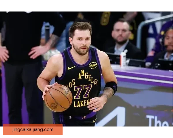 24日NBA焦点战前瞻东契奇力拼连胜勇士能否止住连败颓势