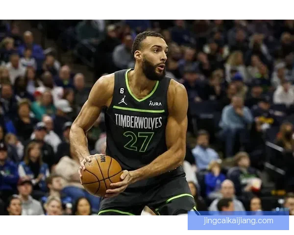 李凯尔：即使无球也专注提升 技术 队伍需围绕戈贝尔组织进攻